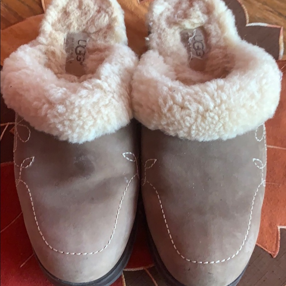 Ugg leather clog